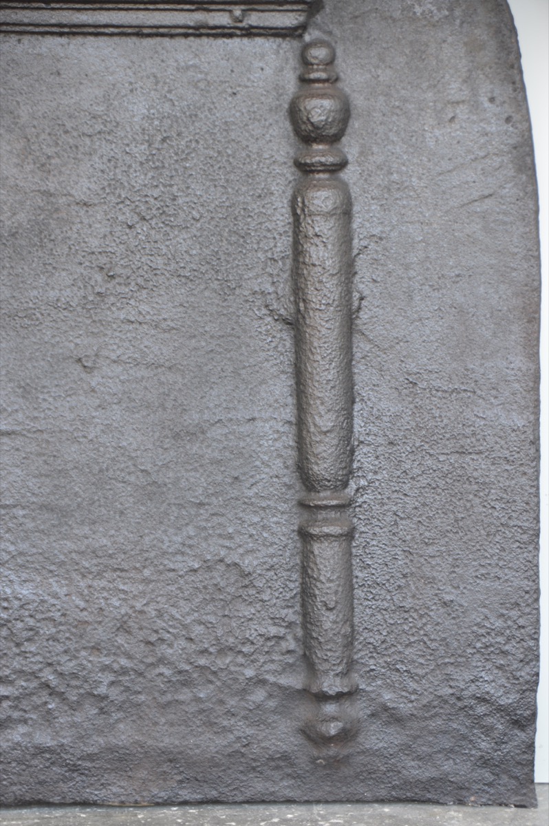 Plaque cheminée ancienne, Contrecoeur ancien  - Fonte - Haute époque - XVI<sup>e</sup> S.