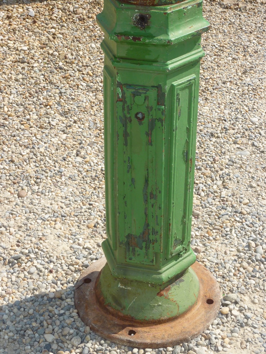 Antique street lamp  - Cast iron - Napoléon III - XIX<sup>th</sup> C.