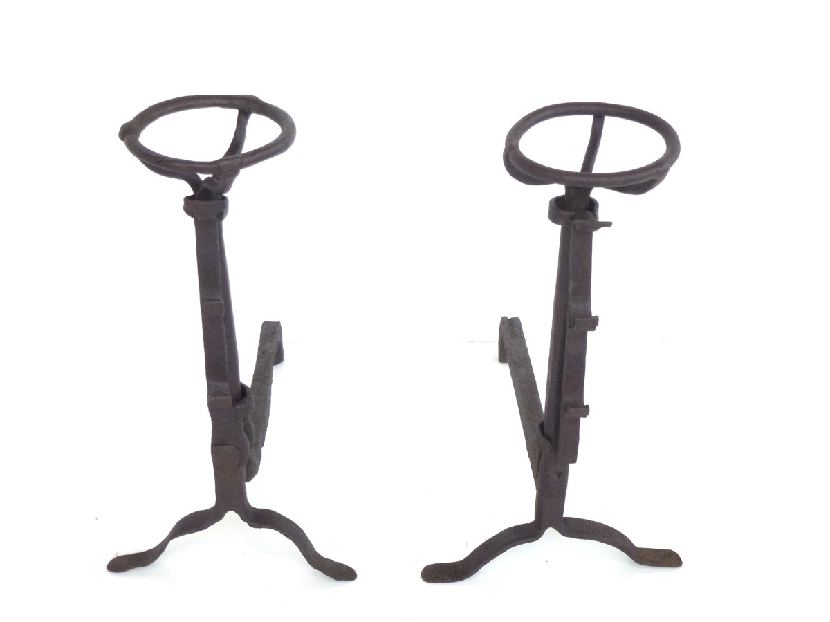 Chenets anciens, Landier anciens  - Fer forgé - Haute époque - XVIIIeS.