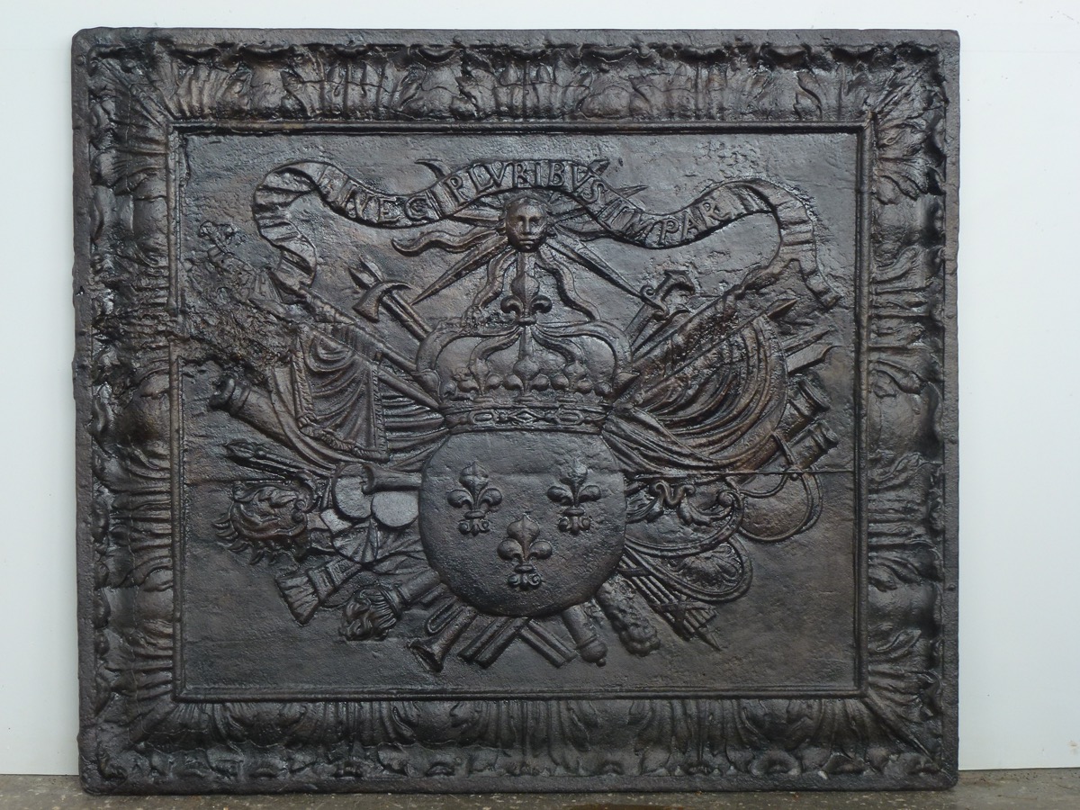 Plaque cheminée ancienne, Contrecoeur ancien  - Fonte - Louis XIV - XVIIIe S.