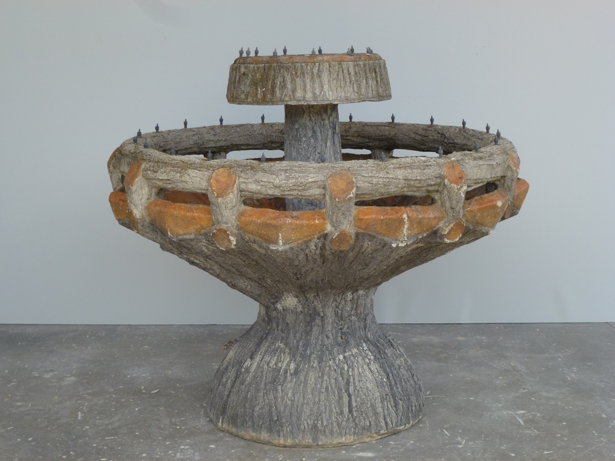 Antique stone fountain   - XXthC.