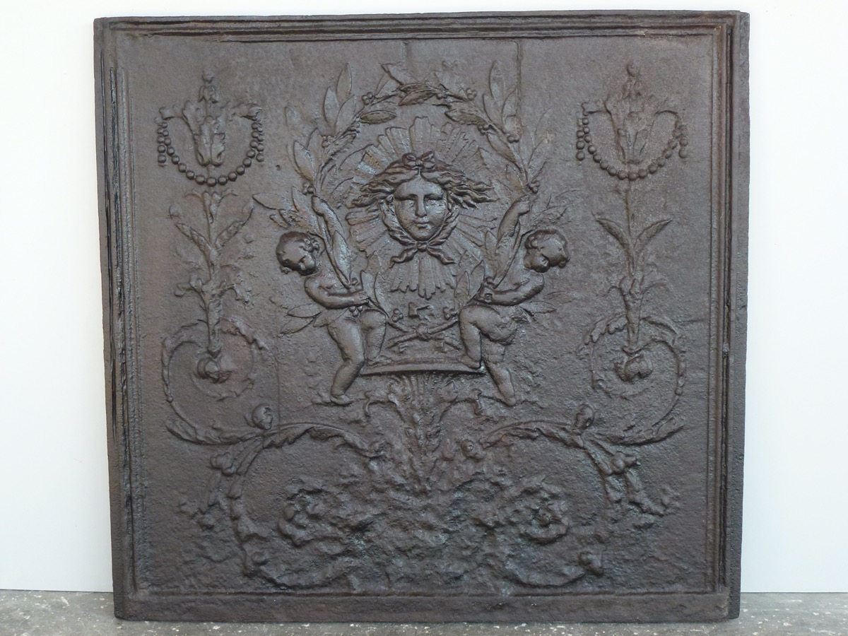 Antique fireback, Cast iron fire-back  - Cast iron - Louis XIV - XIXthC.