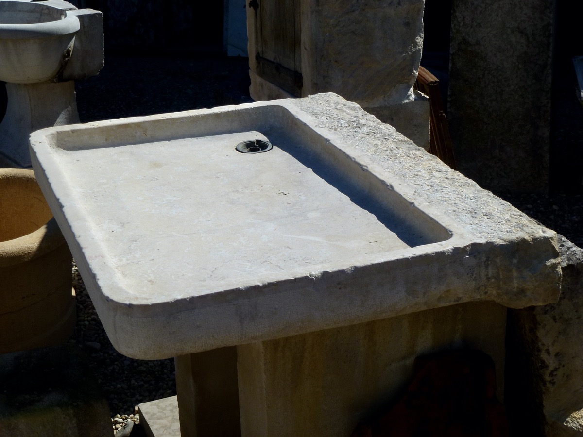 Stone sink  - Stone - Rustic country - XIX<sup>th</sup> C.
