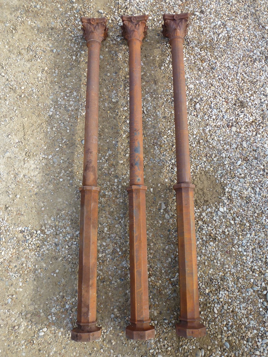 Cast iron pole  - Cast iron - Napoléon III - XIXth C.
