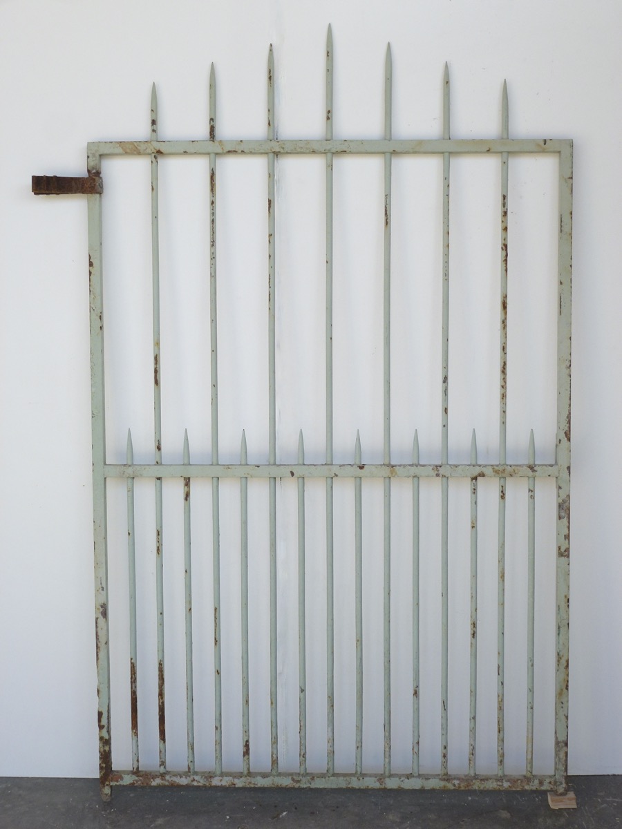 Antique gate, Gatepillar  - Wrought iron  - XIXth C.