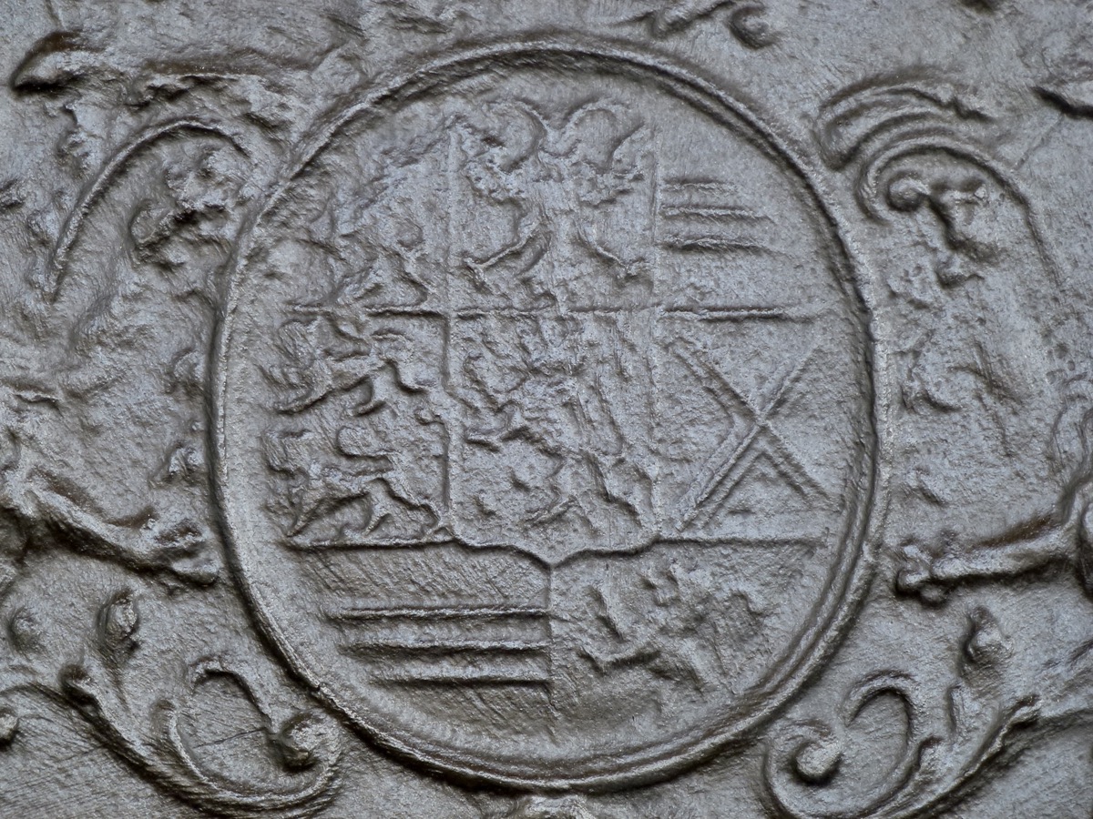 Plaque cheminée ancienne, Contrecoeur ancien  - Fonte - Louis XV - XX<sup>e</sup> S.