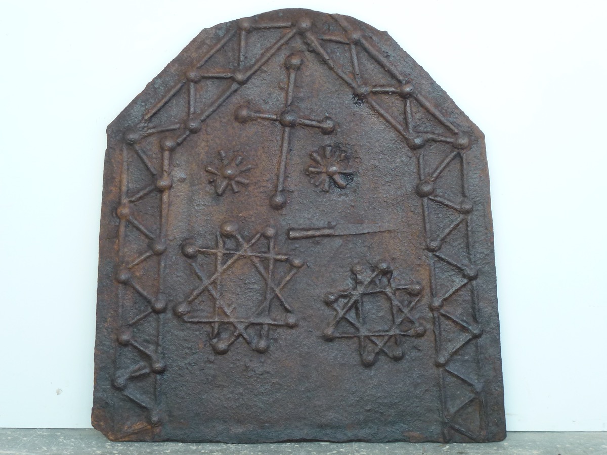Plaque cheminée ancienne, Contrecoeur ancien  - Fonte - Haute époque - XVIeS.