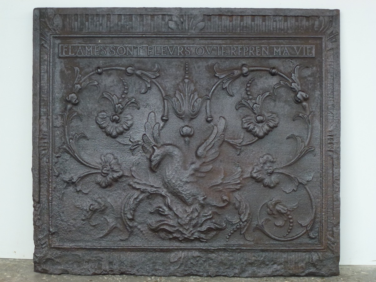 Plaque cheminée ancienne, Contrecoeur ancien  - Fonte - Renaissance - XVIIeS.