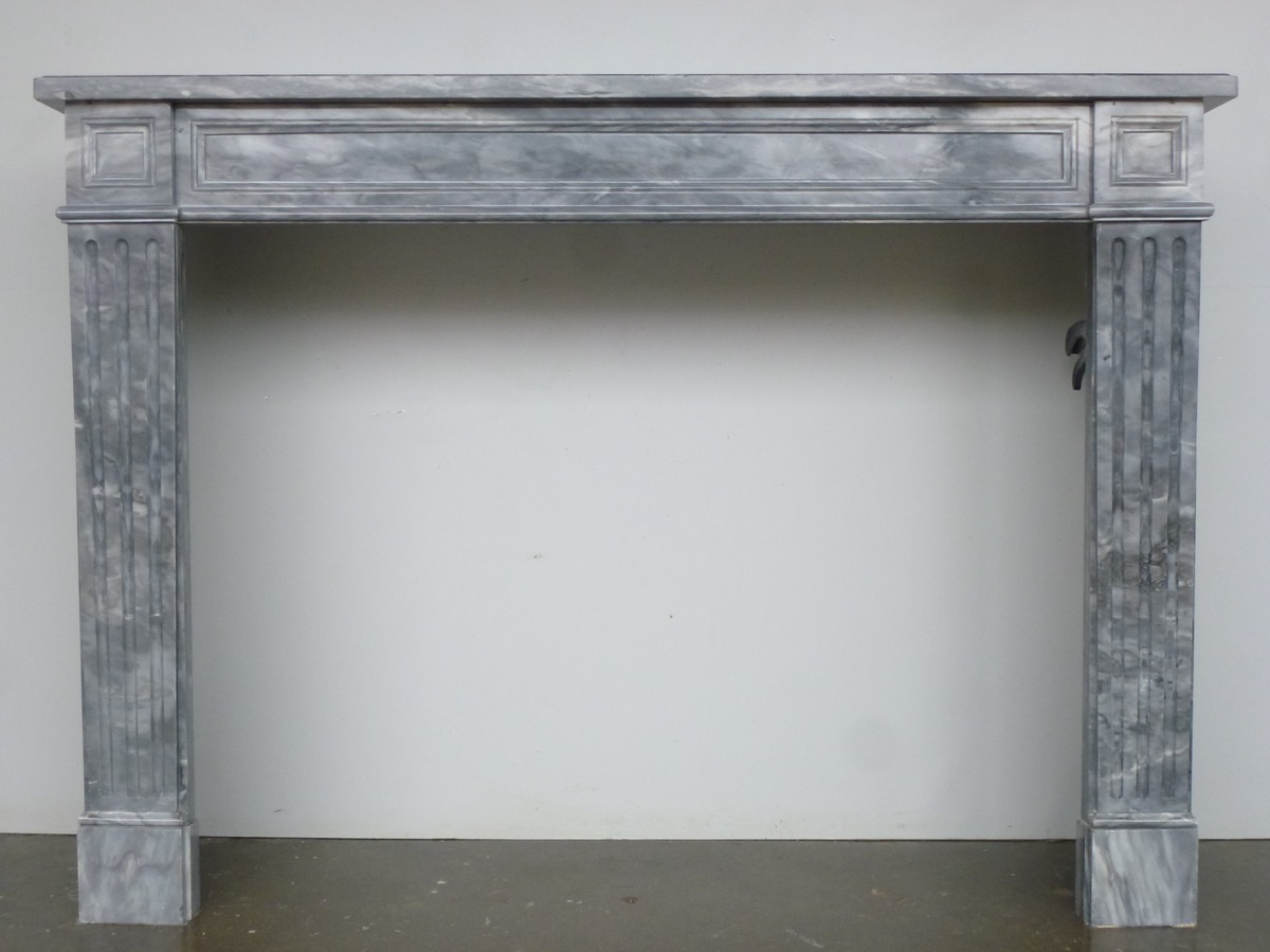 Antique fireplace  - Marble - Directoire - XXth C.