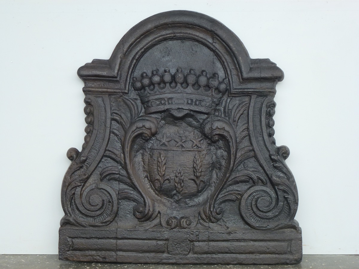 Antique fireback, Cast iron fire-back  - Cast iron - Louis XIV - XXth C.