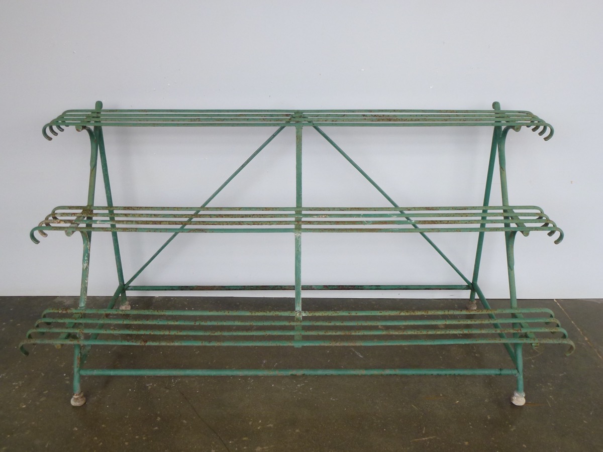 Plant stand