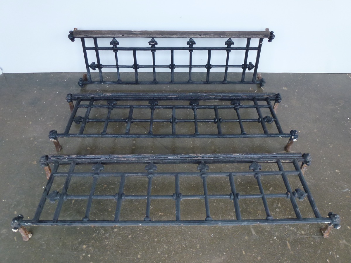 Antique balcony, Balustrade  - Cast iron  - XXthC.