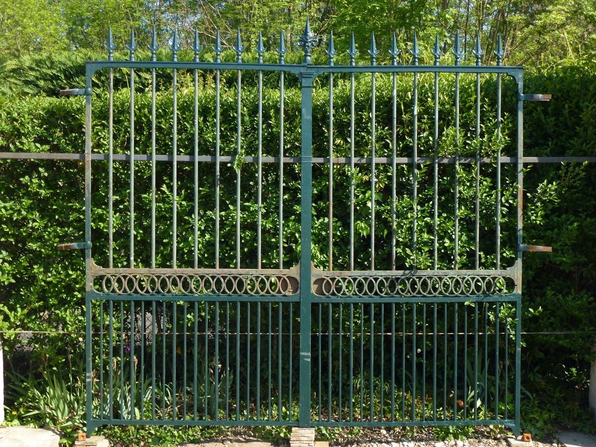Antique gate, Gatepillar  - Wrought iron - Louis XVI - XIXthC.