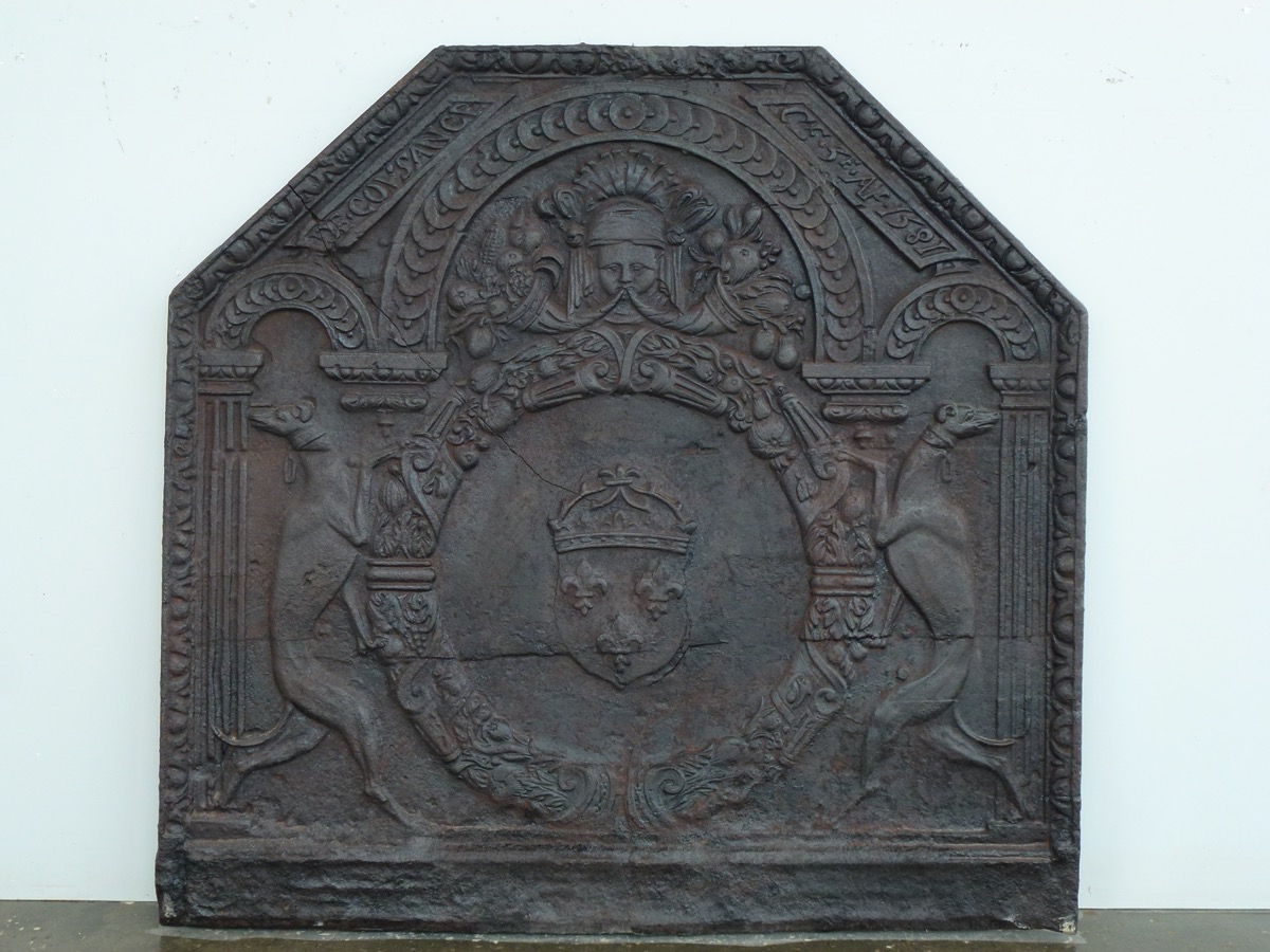 Plaque cheminée ancienne, Contrecoeur ancien  - Fonte - Haute époque - XVIe S.