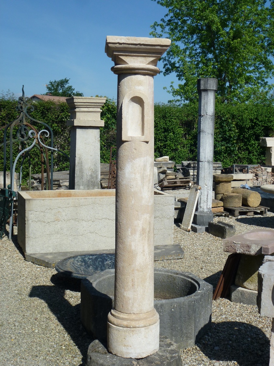 Antique column, Pillar  - Stone - Louis XVI - XVIIIthC.