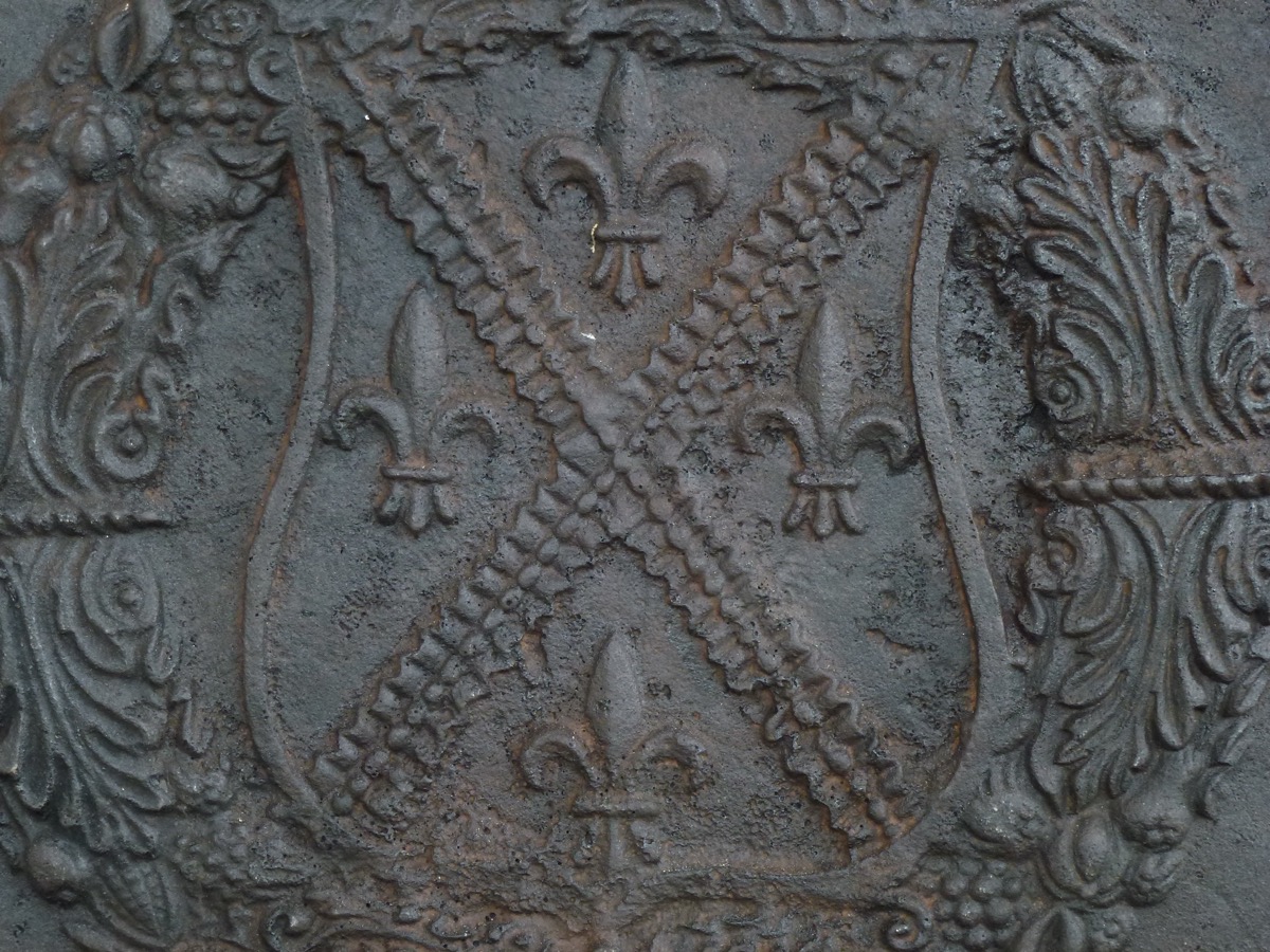 Plaque cheminée ancienne, Contrecoeur ancien  - Fonte - Haute époque - XVII<sup>e</sup> S.