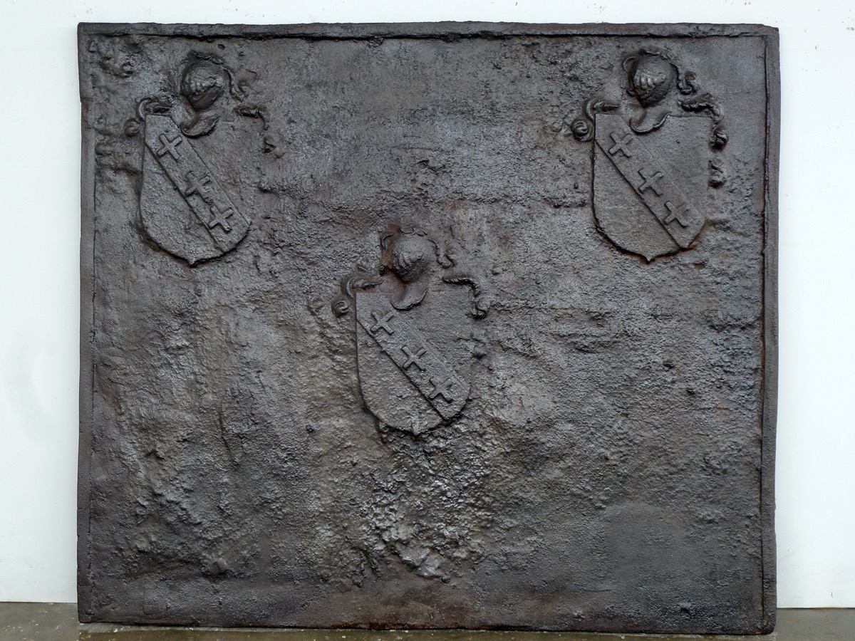Plaque cheminée ancienne, Contrecoeur ancien  - Fonte - Haute époque - XVIe S.