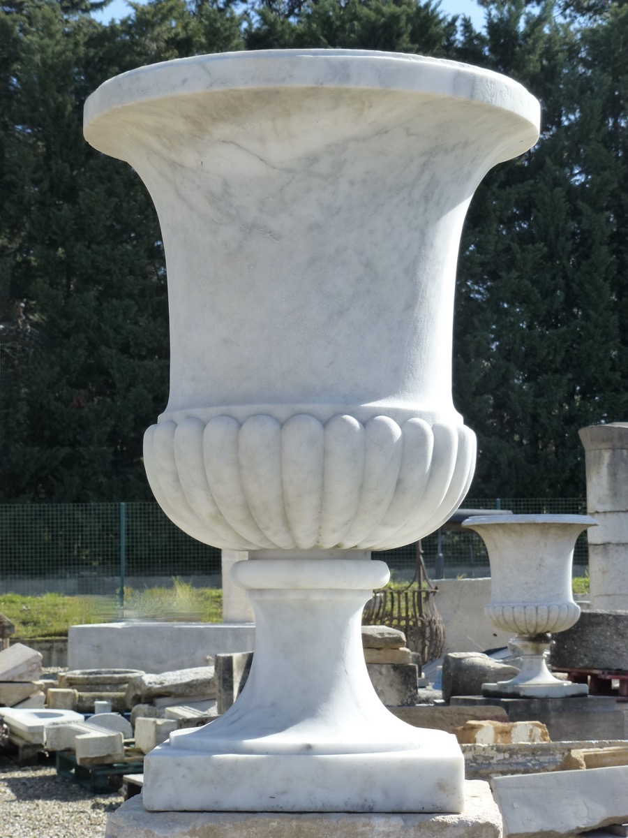 Vase ancien  - Marbre - Directoire - XIX<sup>e</sup> S.