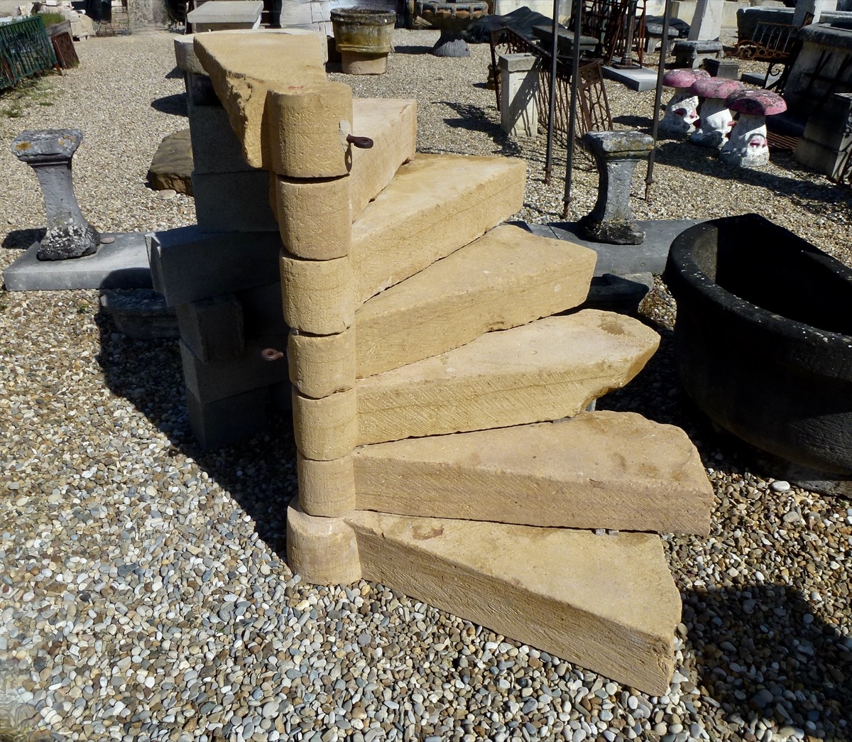 Antique stone stairs, Antique stone front steps  - Stone - Medieval - XVIIthC.