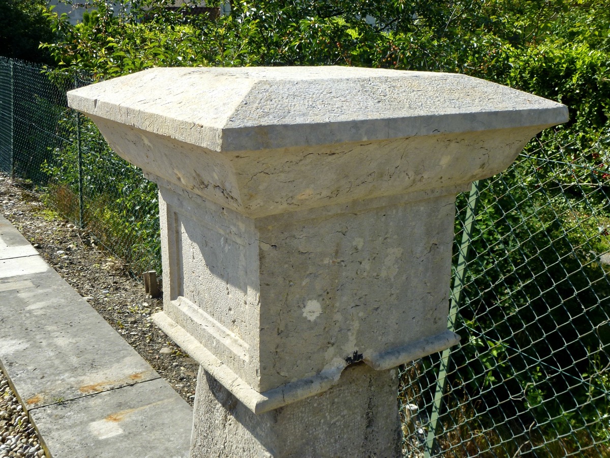 Chapeau de pilier  - Pierre - Louis-Philippe - XIX<sup>e</sup> S.