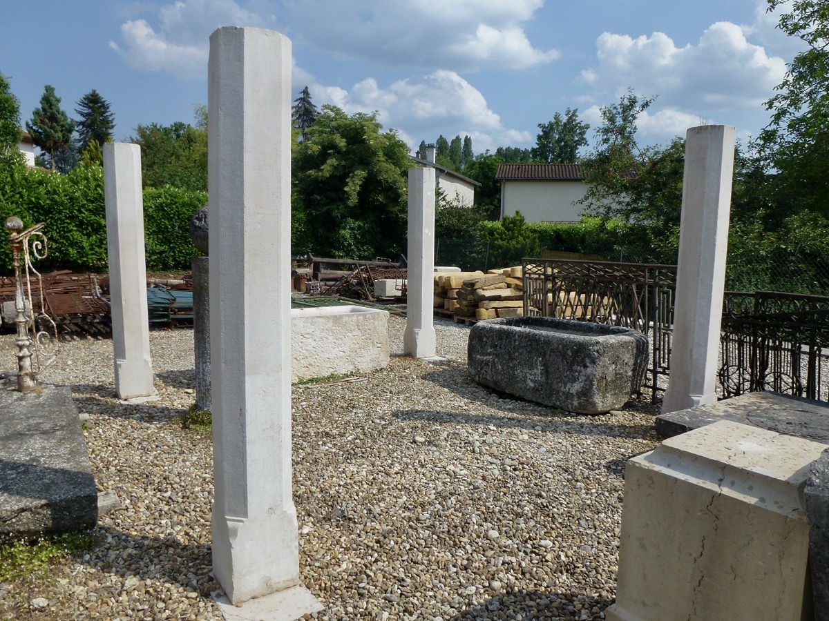 Colonne en pierre, Pilier en pierre  - Pierre - Néo-gothique - XIXeS.