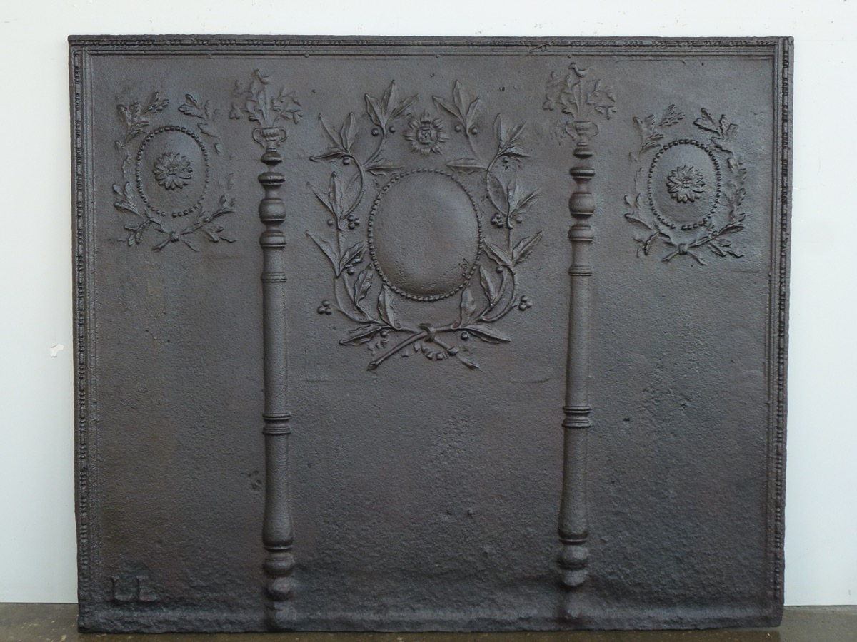 Plaque cheminée ancienne, Contrecoeur ancien  - Fonte - Louis XVI - XIXeS.