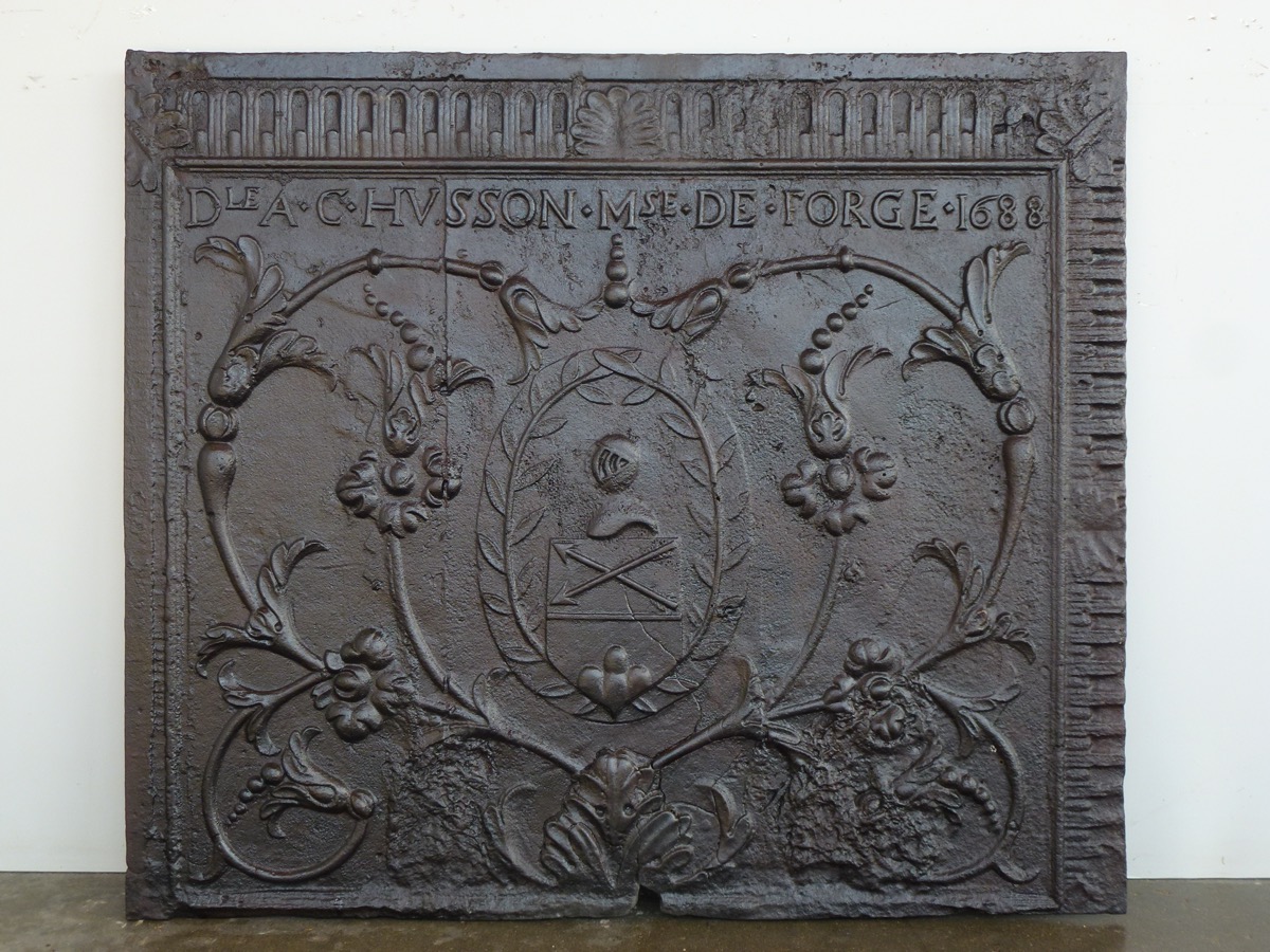 Plaque cheminée ancienne, Contrecoeur ancien  - Fonte - Haute époque - XVIIe S.