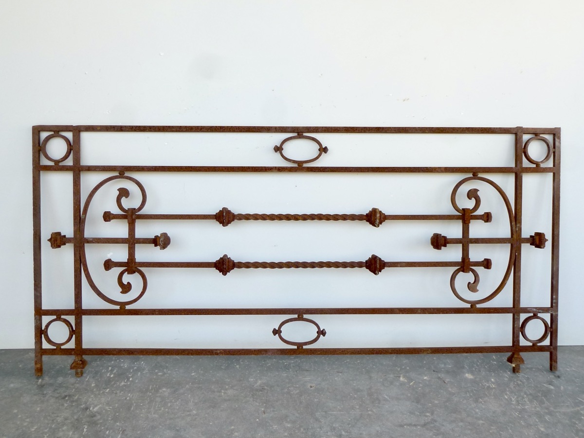 Antique balcony, Balustrade  - Wrought iron - Art nouveau - XXth C.