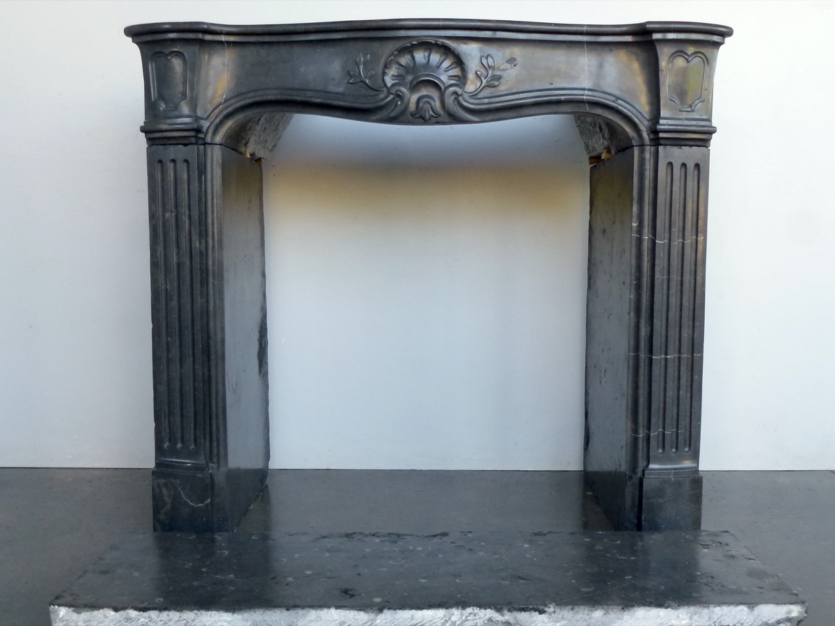 Antique fireplace  - Stone - Louis XV - XVIIIthC.