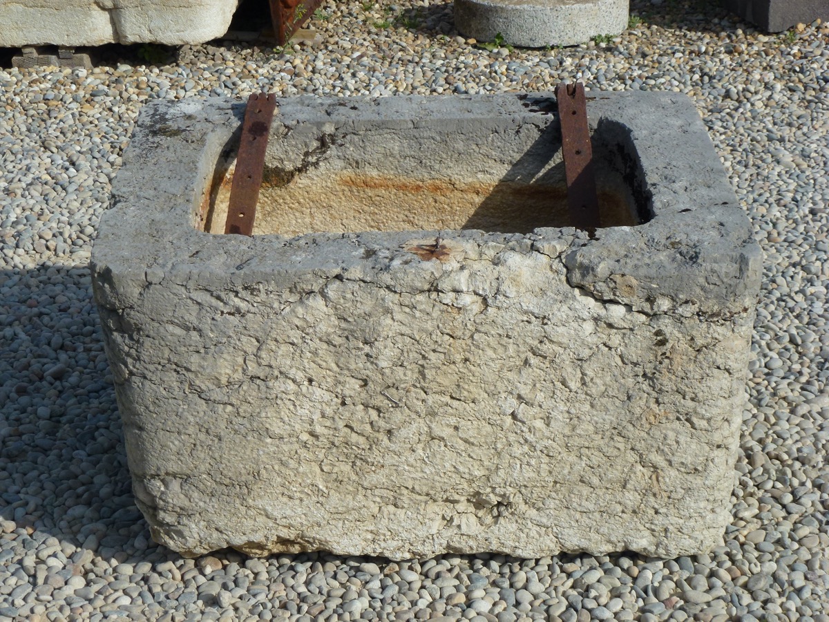 Antique stone trough  - Stone - Rustic country - XVIIIth C.