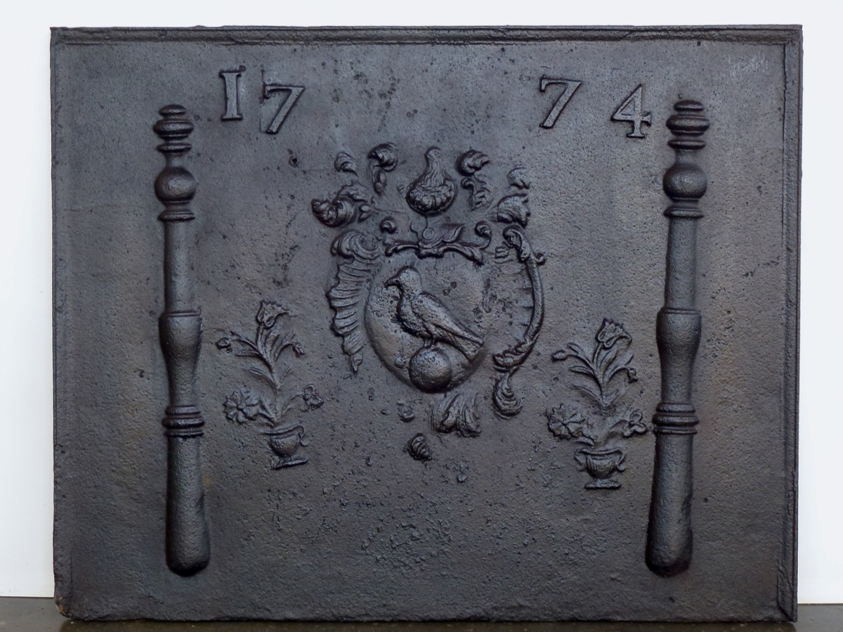 Plaque cheminée ancienne, Contrecoeur ancien  - Fonte - Louis XVI - XVIIIe S.