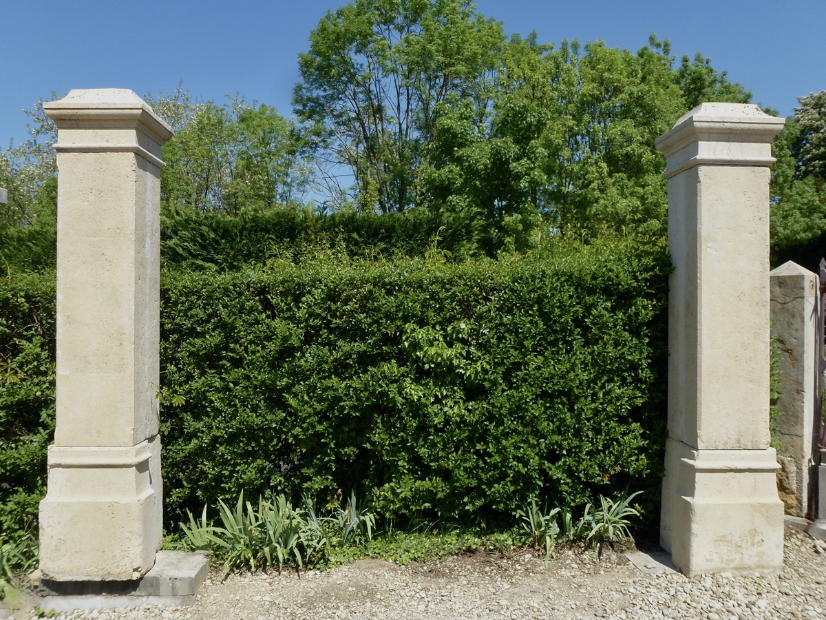 Portail ancien, Piliers en pierre  - Pierre - Haussmannien - XIXeS.