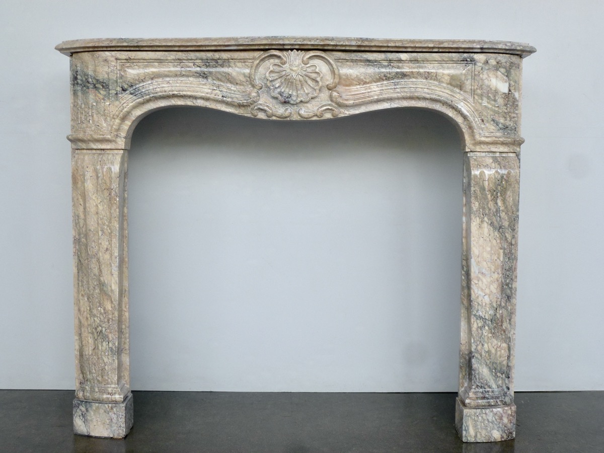 Antique fireplace  - Marble - Louis XV - XXthC.
