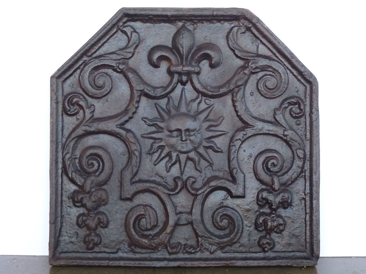 Plaque de cheminée au Roi soleil - XVIIe S.