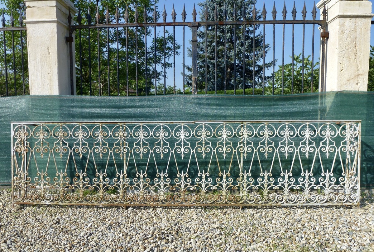 Balcon, Garde-corps ancien  - Fonte - Napoléon III - XIXe S.