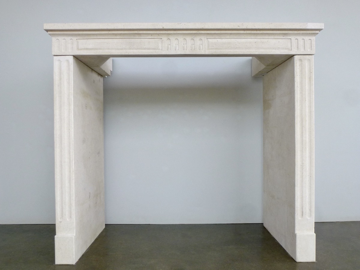 Cheminée ancienne  - Pierre - Directoire - XXeS.