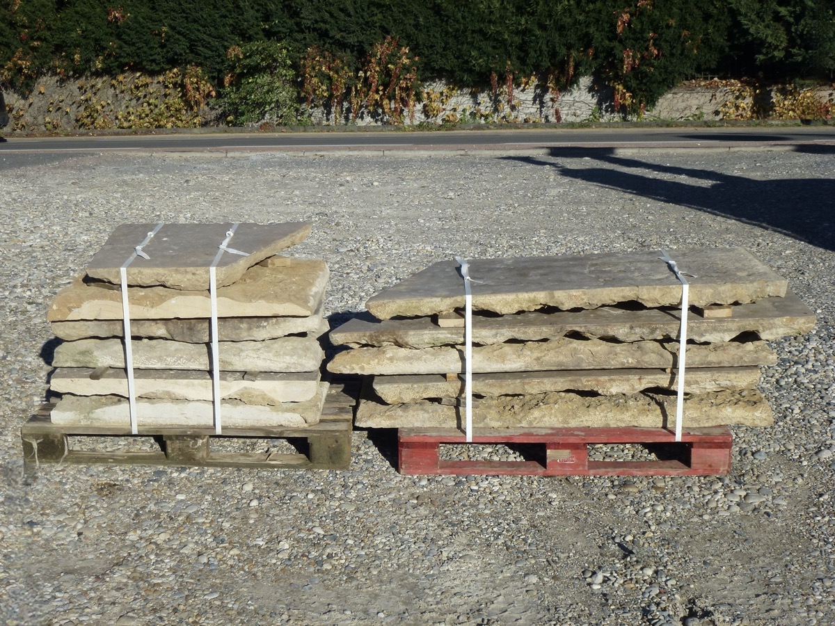 Dallage en pierre de 24 m² - XVIIè S.