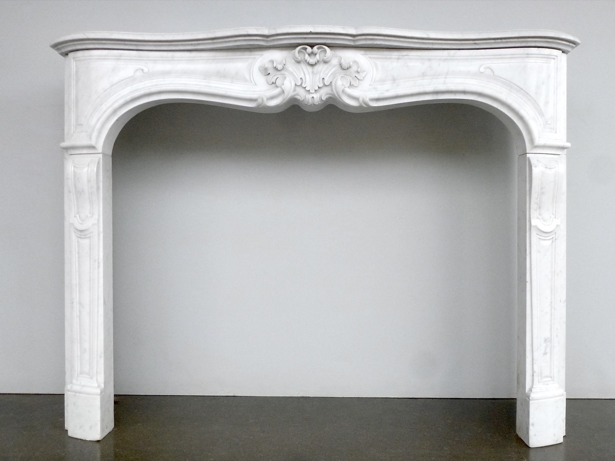Antique fireplace  - White Marble - Régence - XIXthC.