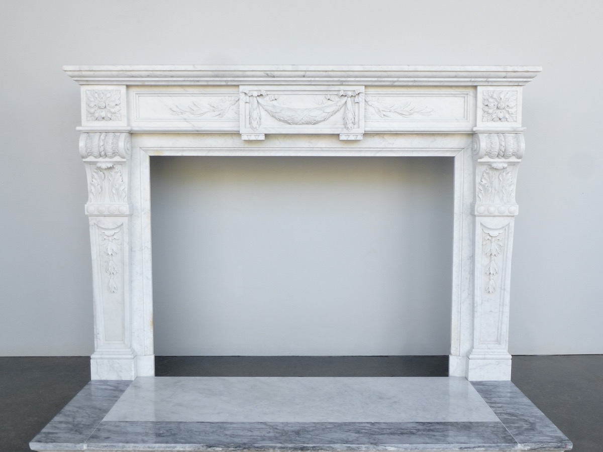 Antique fireplace  - White Marble - Néo-classique - XIXthC.