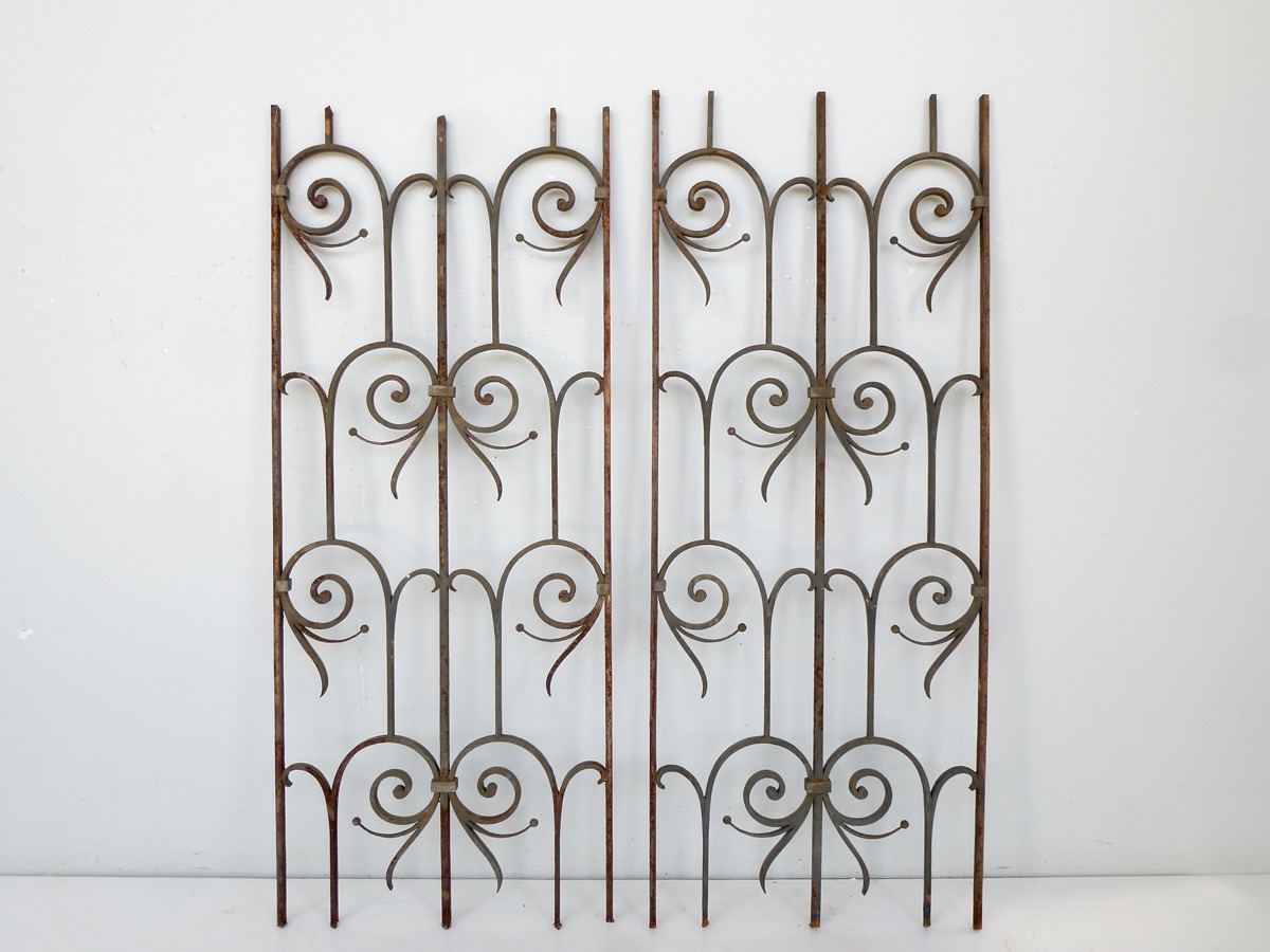 Paire de grilles de défense - Art Nouveau - XXe S.
