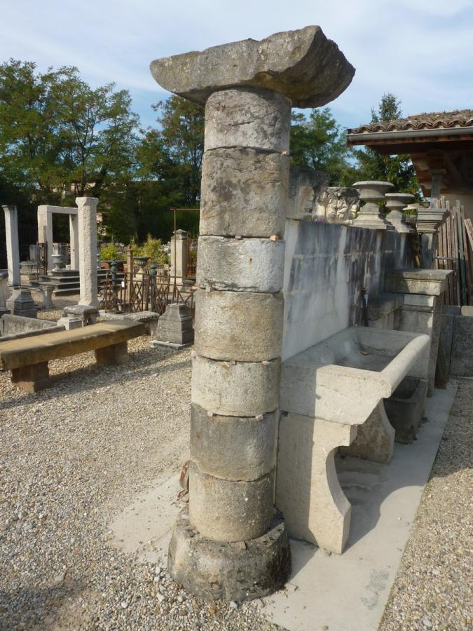 Antique column, Pillar  - Stone - Louis XIV - XVIIthC.