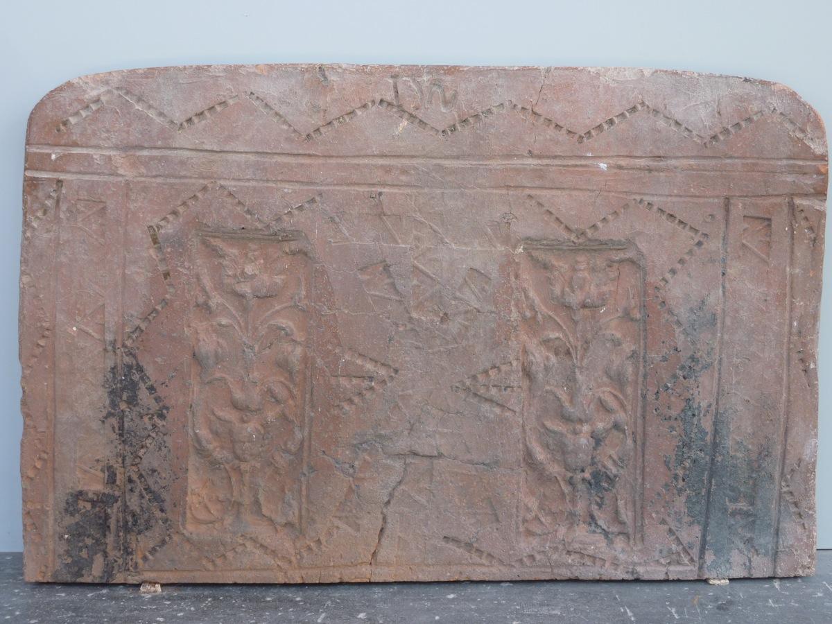 Plaque cheminée ancienne, Contrecoeur ancien  - Terre cuite, Grès - Renaissance - XVI<sup>e</sup> S.