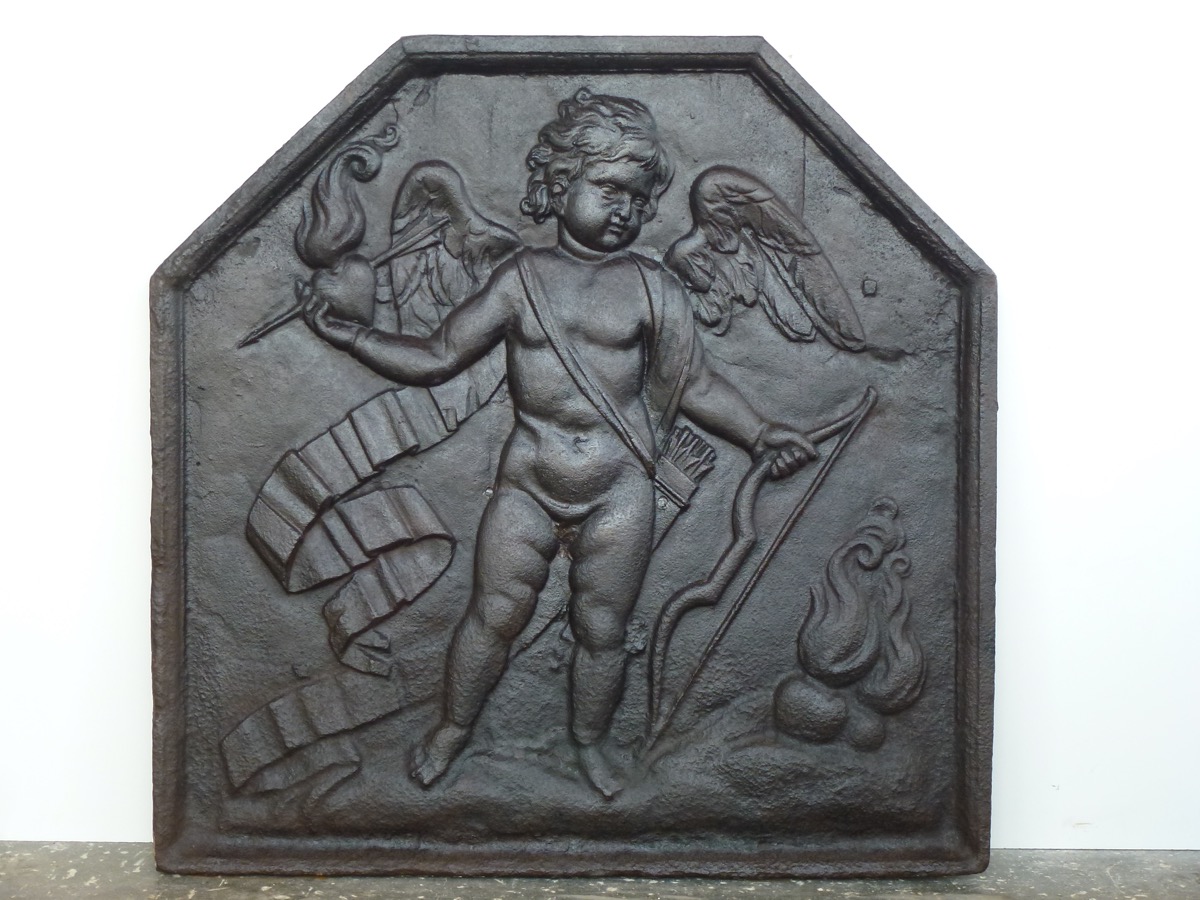 Antique fireback, Cast iron fire-back  - Cast iron - Louis XVI - XVIIIthC.