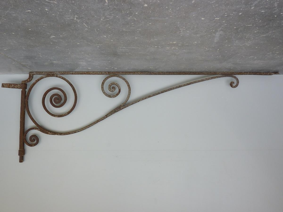 Antique bracket  - Wrought iron - Louis XV - XVIIIthC.