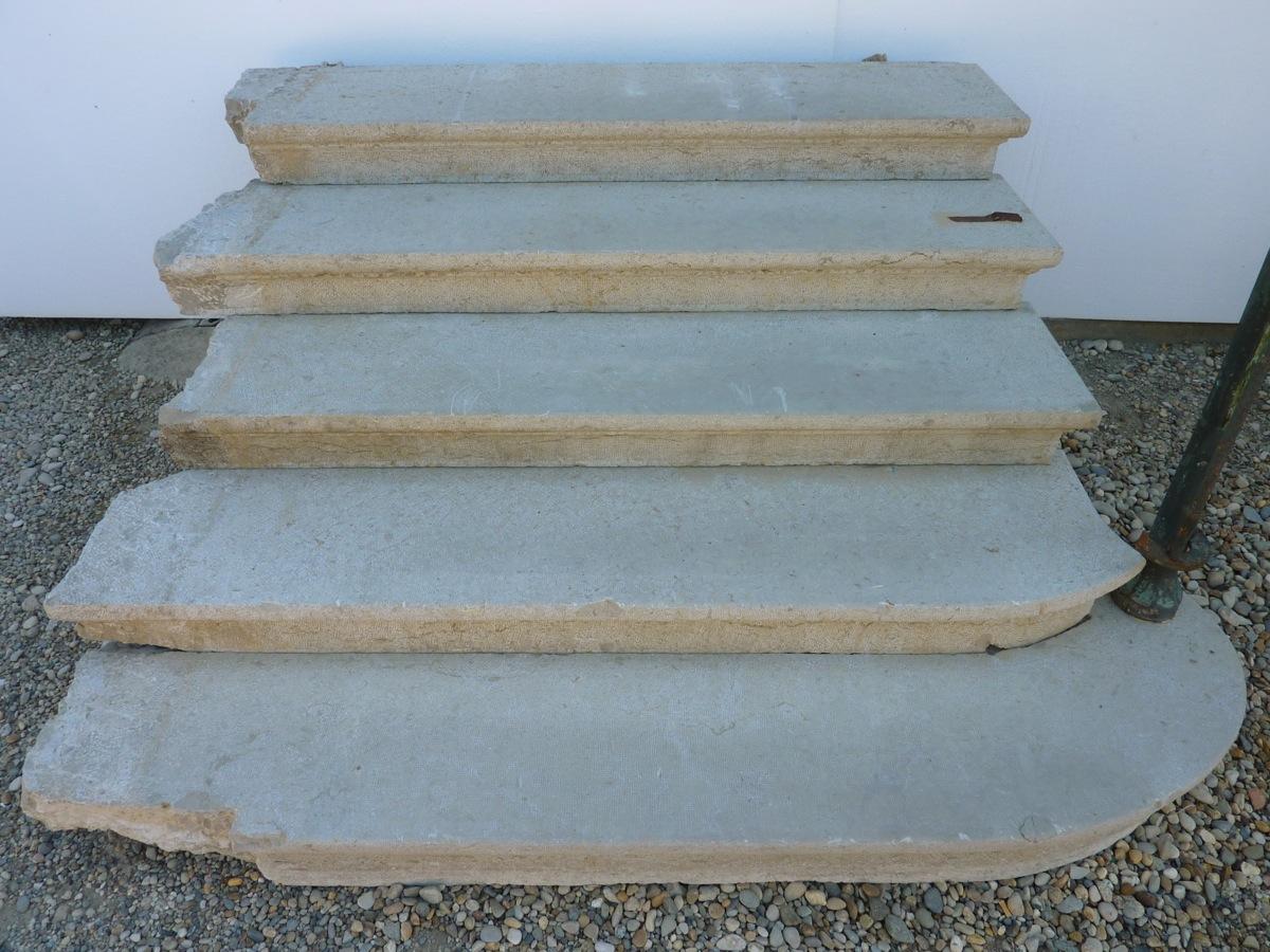 Escalier en pierre ancien  - Pierre - Restauration - XIX<sup>e</sup> S.