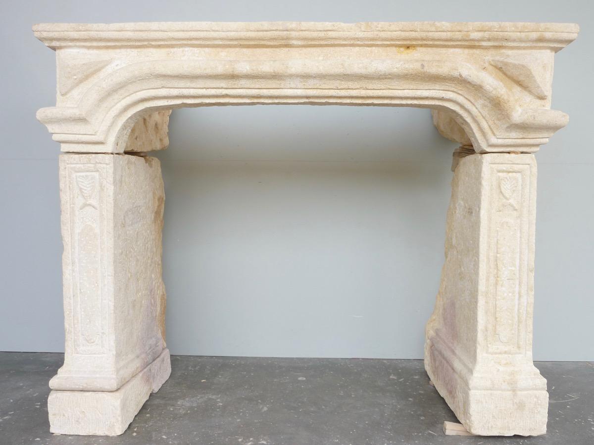 Antique fireplace  - Stone - Louis XIV - XVIIthC.