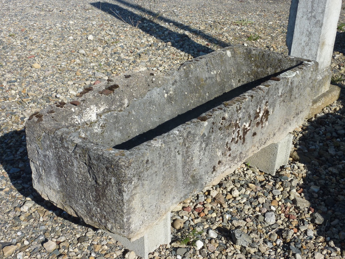 Antique stone trough  - Stone - Rustic country - XIXth C.